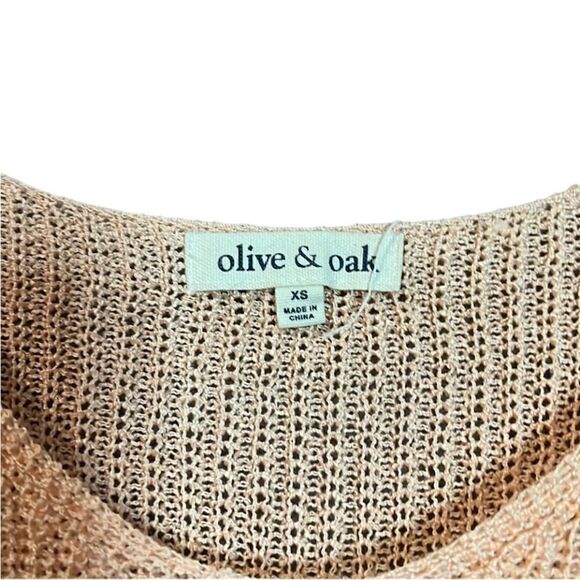Olive‎ + Oak salmon knit v neck sweater. Size small - Picture 3 of 6
